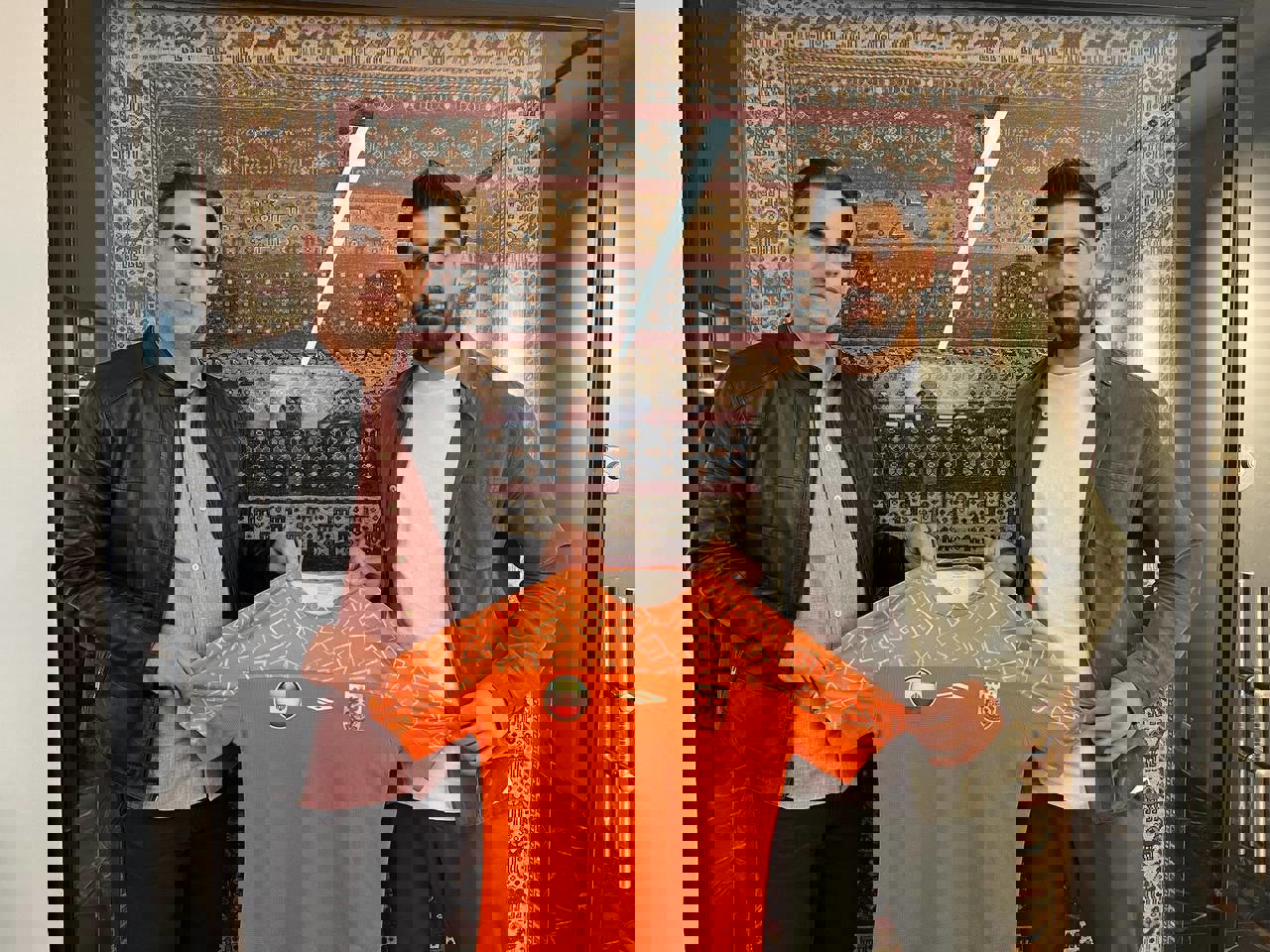2007733