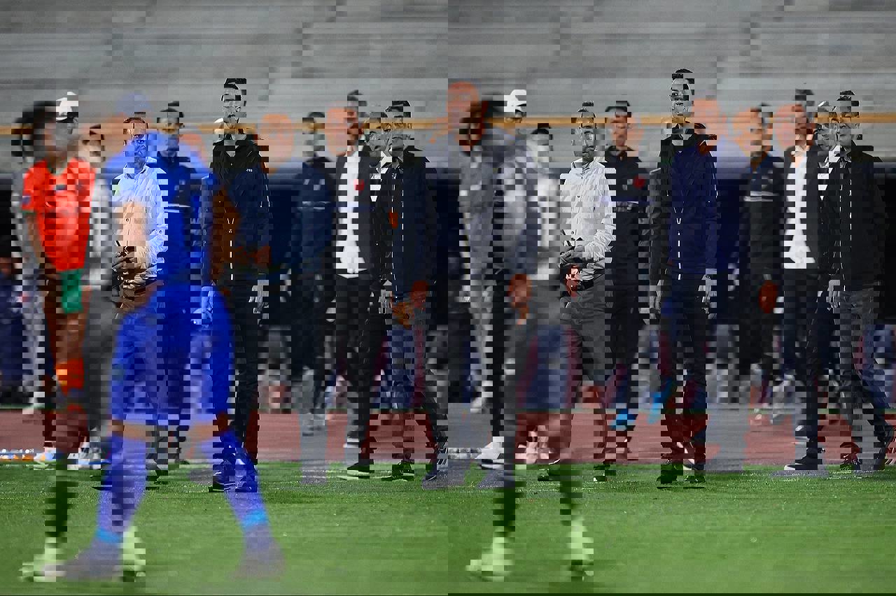 2007942