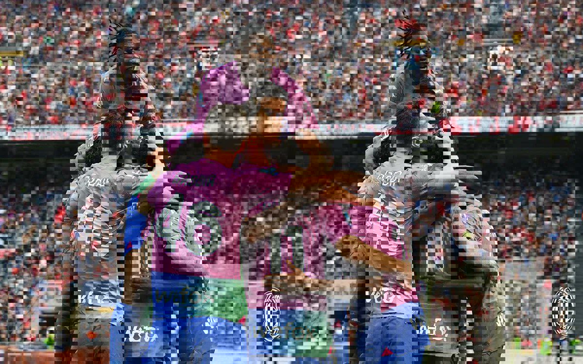 2007831
