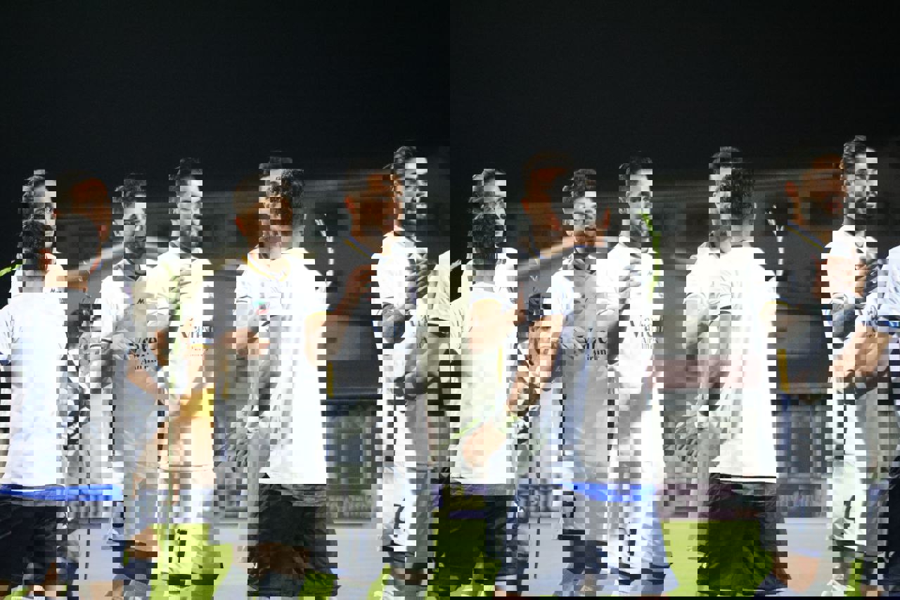 2007853