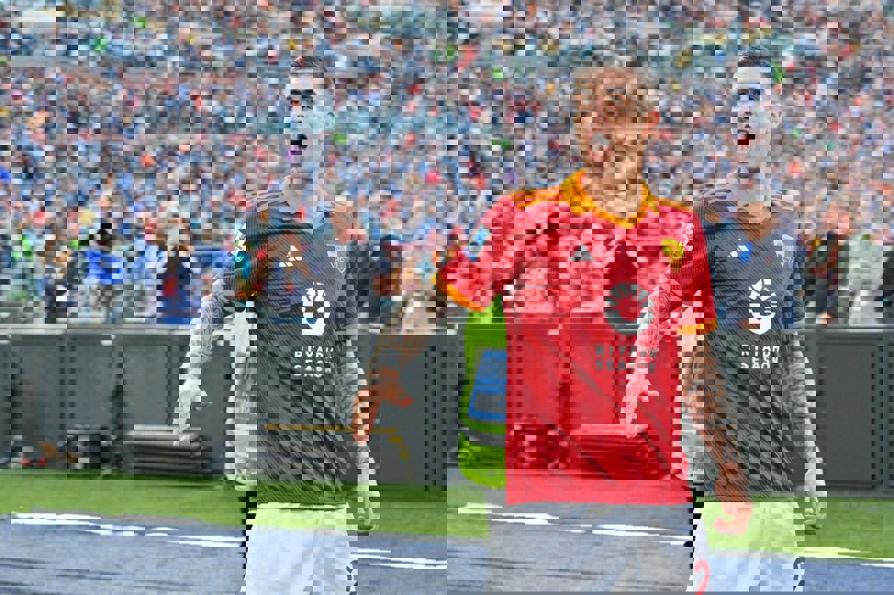 2007922