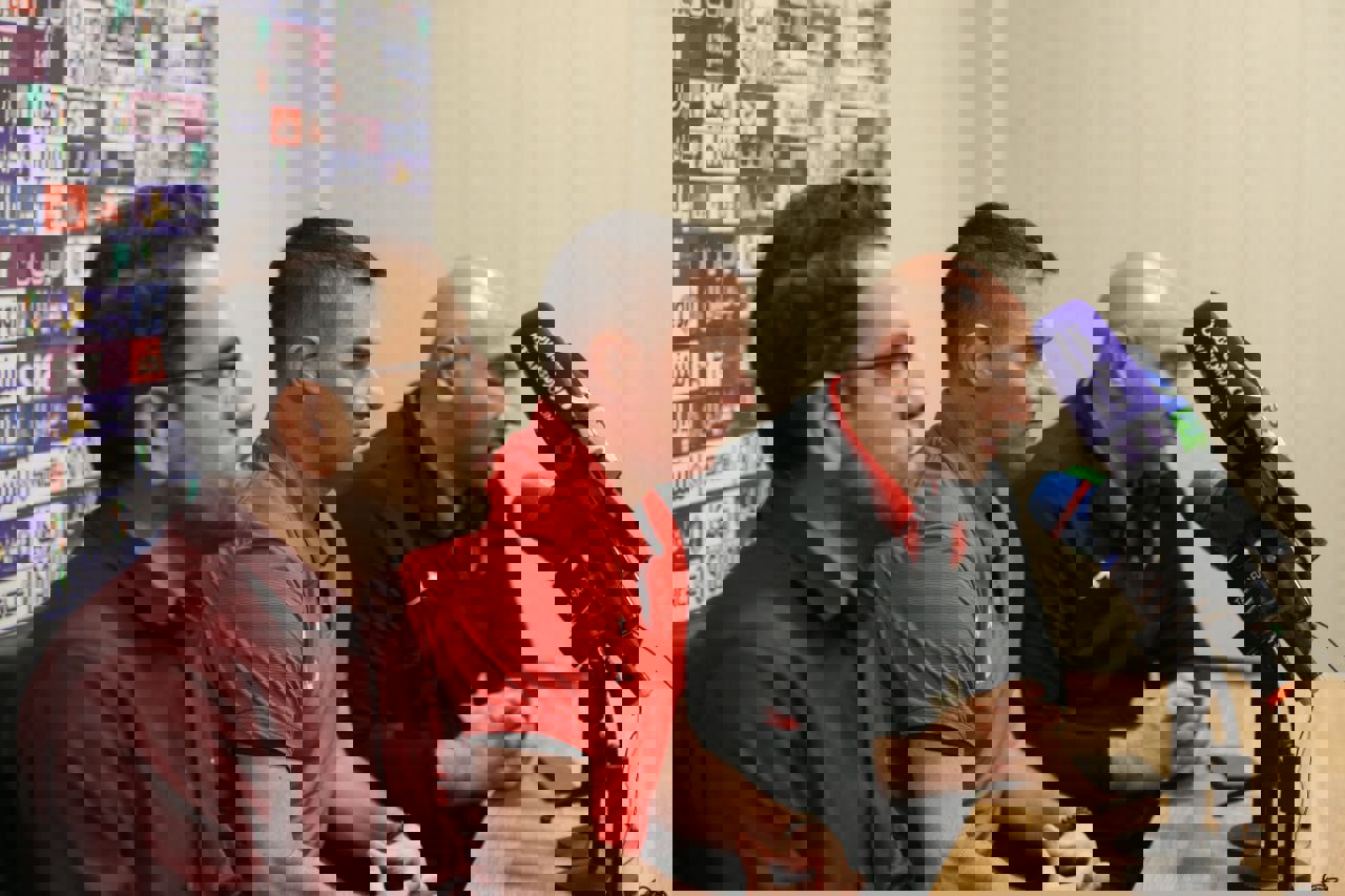 2007824
