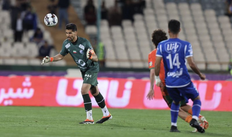 یک کلین‌شیت از کف کاپیتان استقلال رفت / نحسی سیزده سیدحسین را گرفت! (عکس)