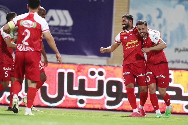 گزارش زنده: گل‌گهر ۰ - پرسپولیس 1