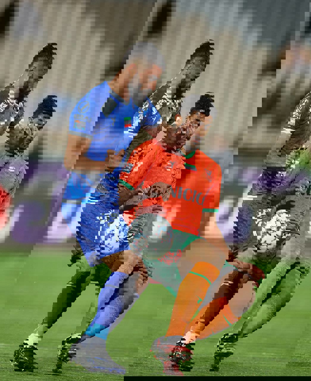 2008585