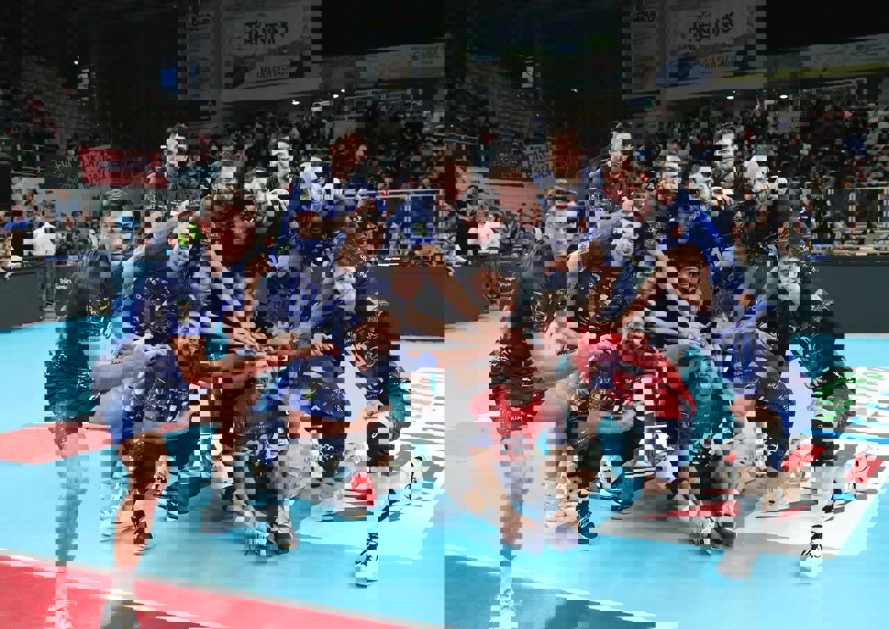 2008551