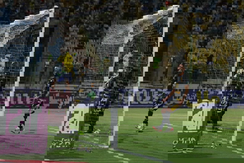 2008973