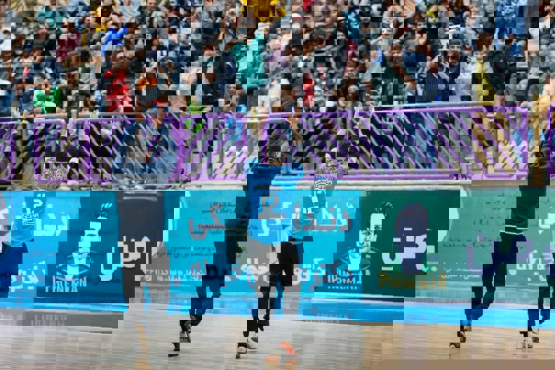 2009037
