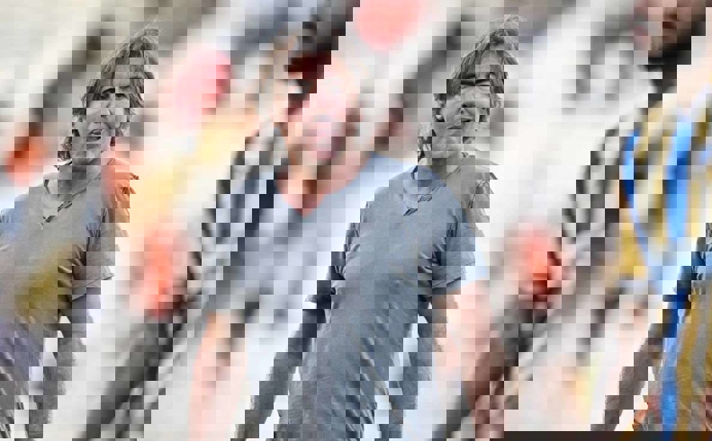 2009081