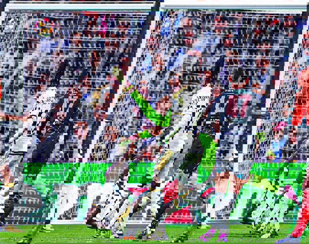 2009226
