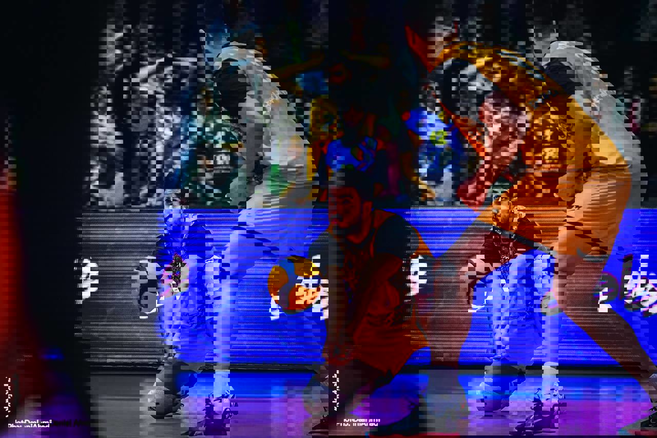 2009240