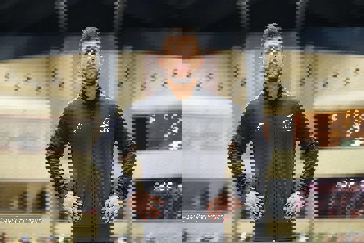 2009323