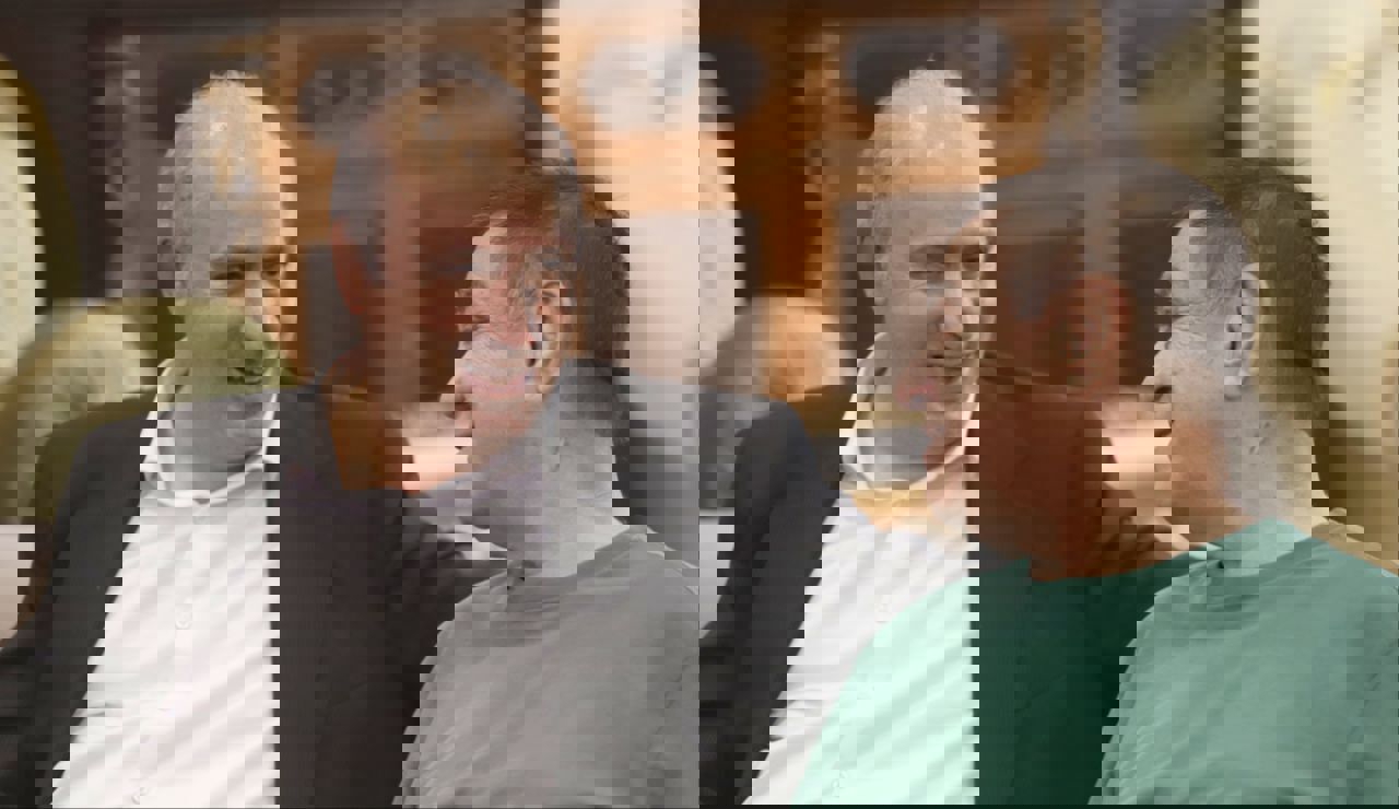 2009352