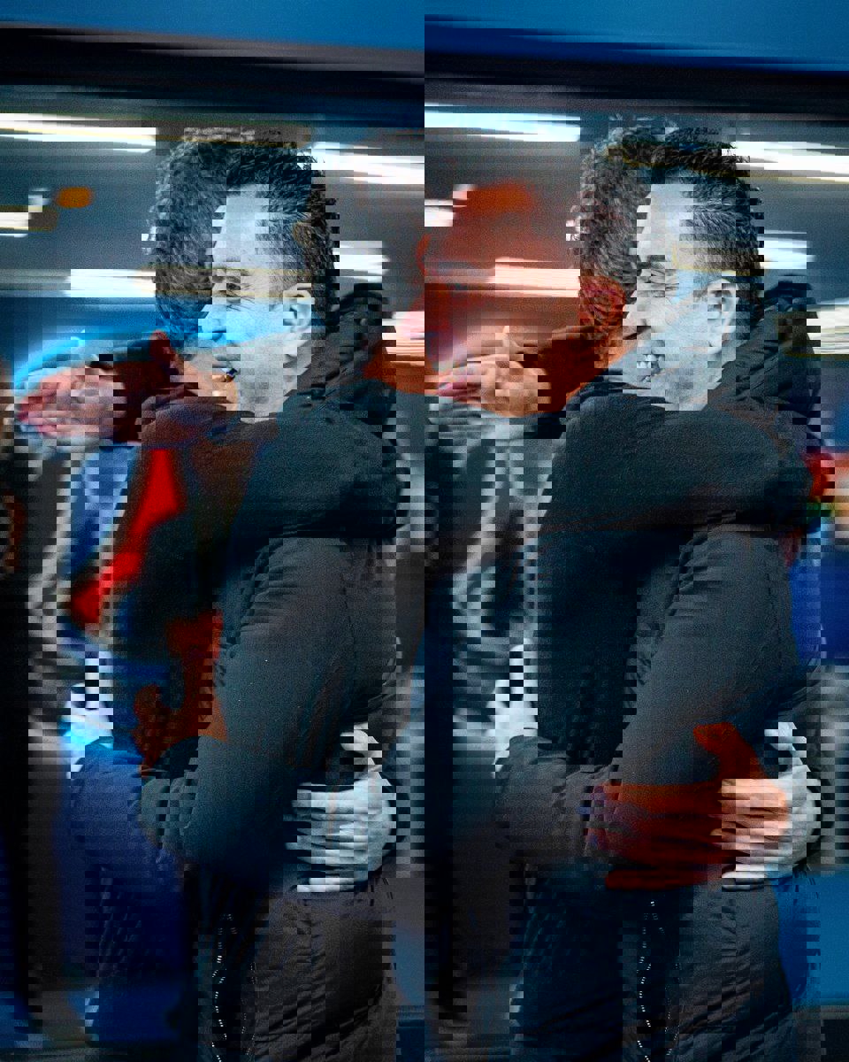 2009418