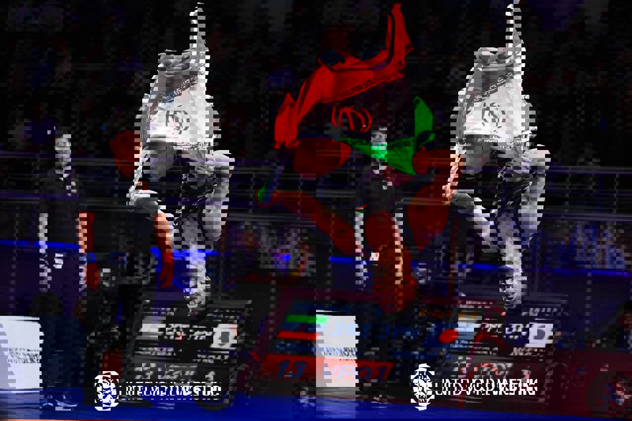 2009733