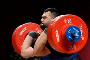 علی داوودی: در المپیک بهترین وزنه‌هایم را می‌زنم
