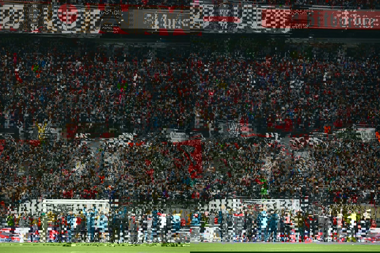 2009670