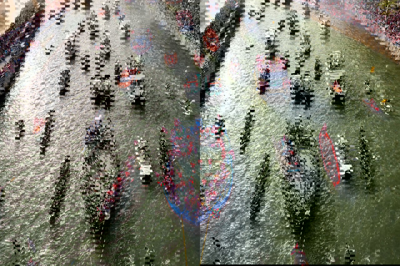 2009857