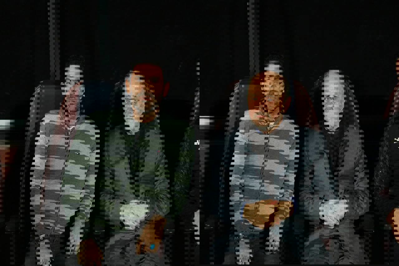 2010027