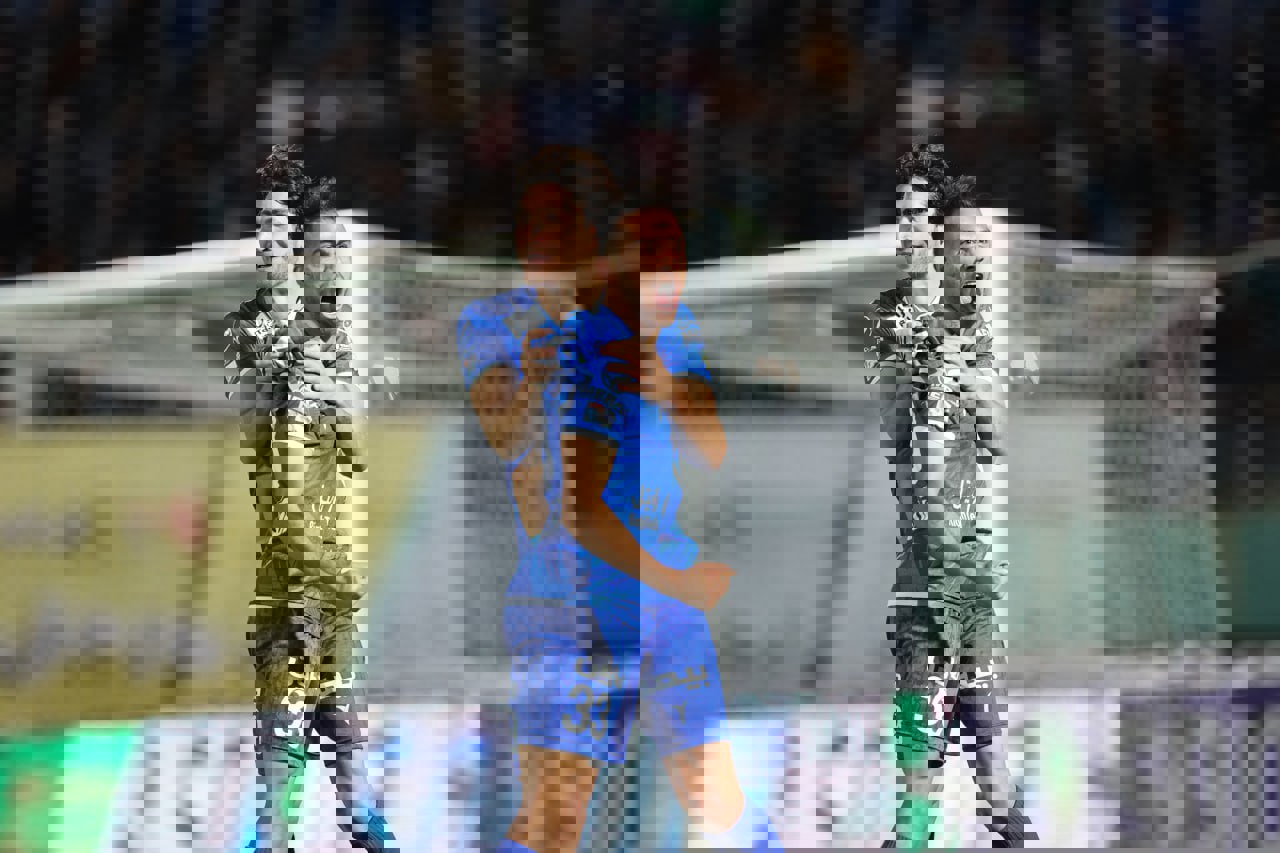 2009978