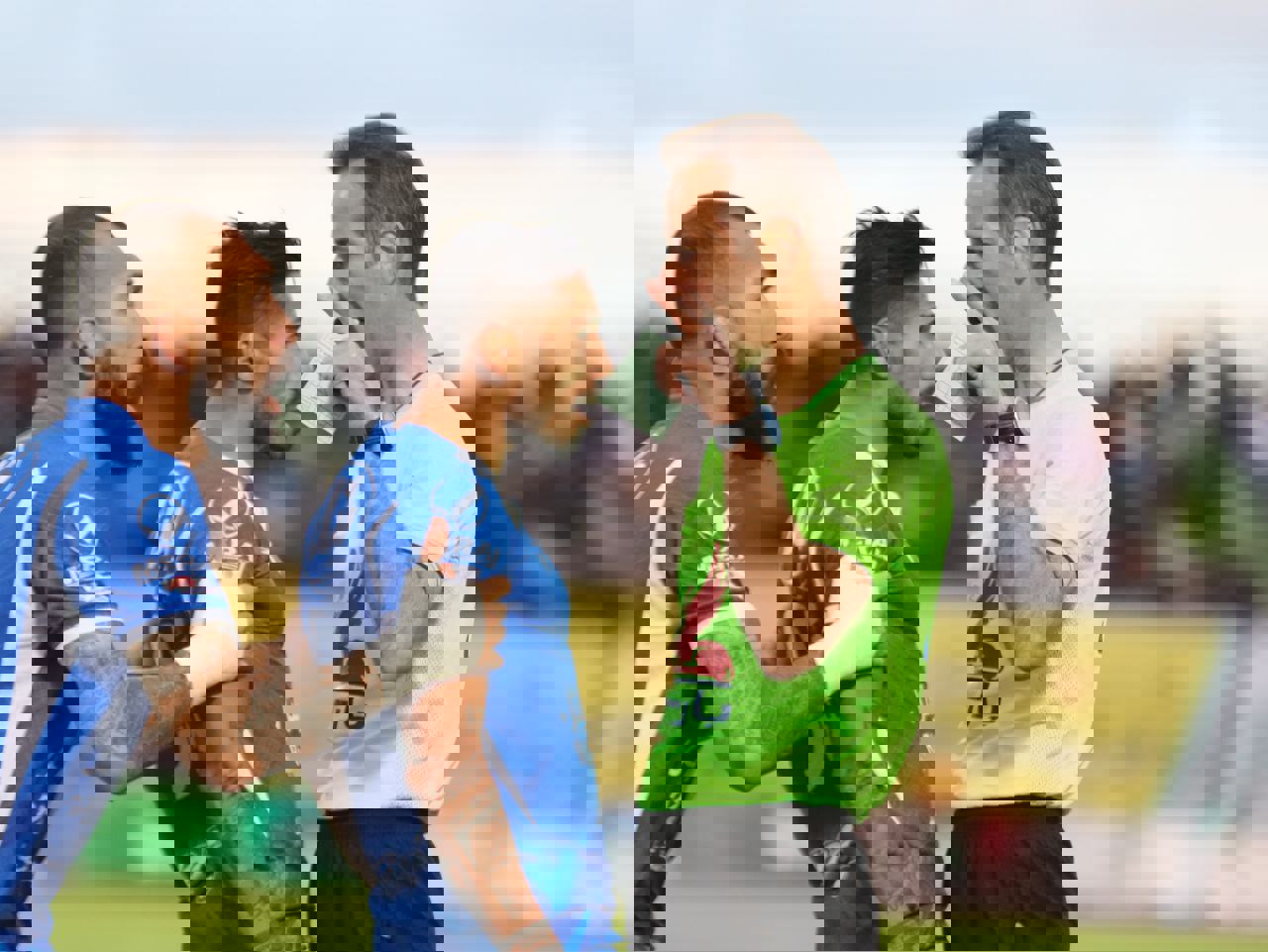 2010288