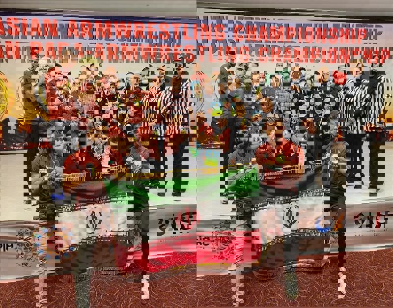 2010258