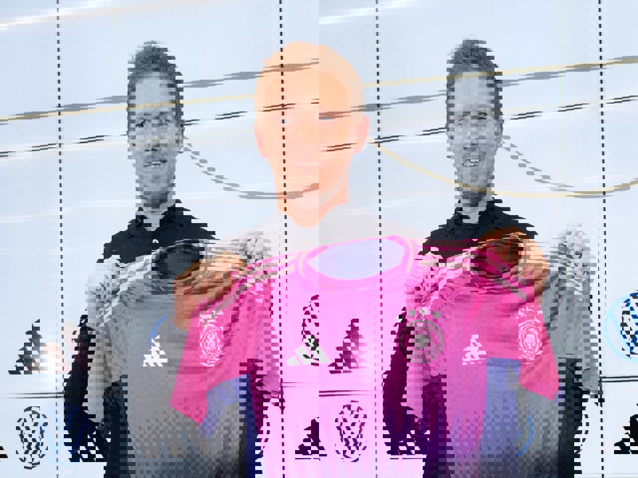 2010355