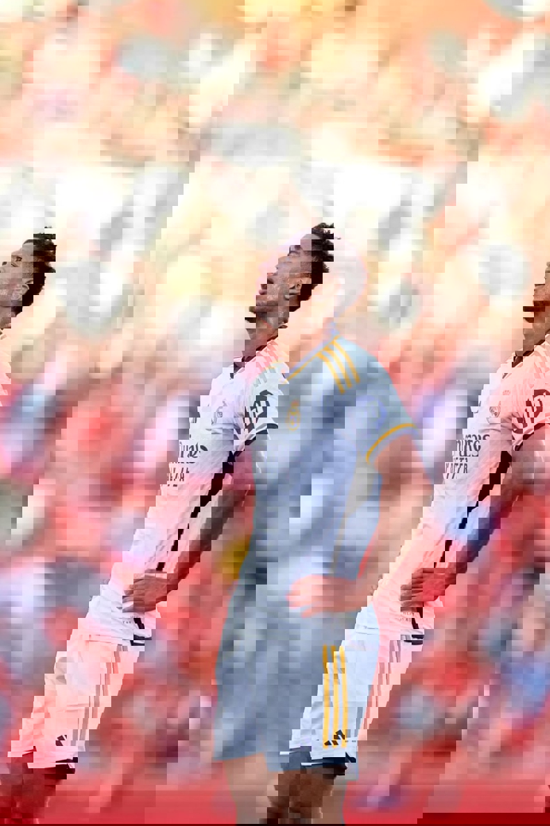 2010485
