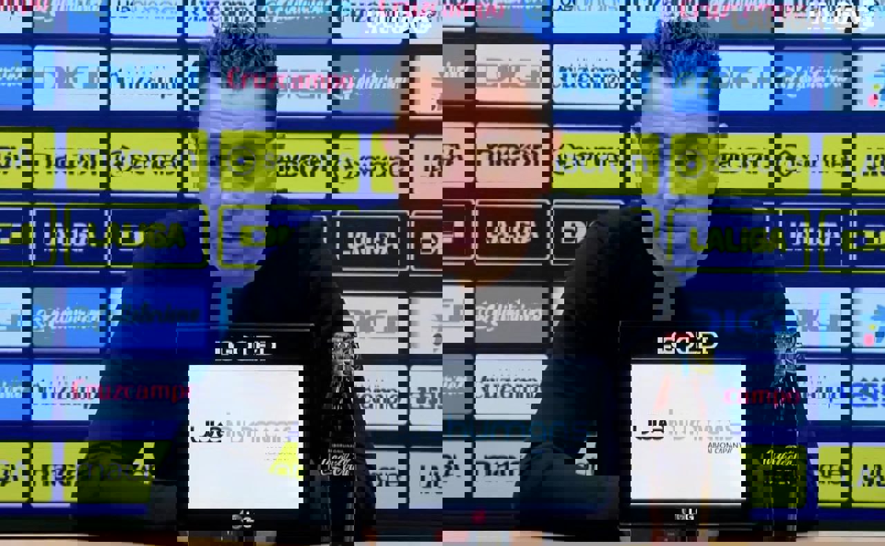 2010592