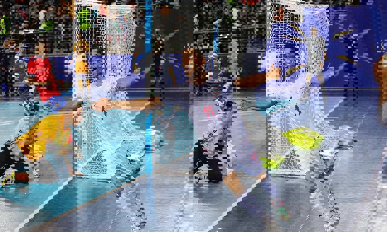 2010627