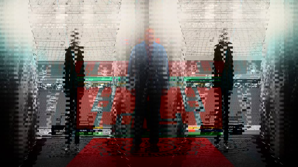 2010942