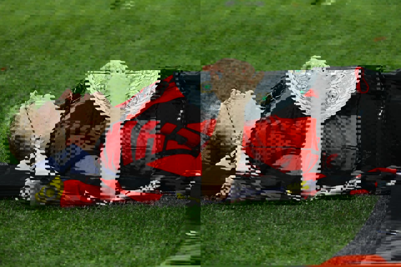 2010994