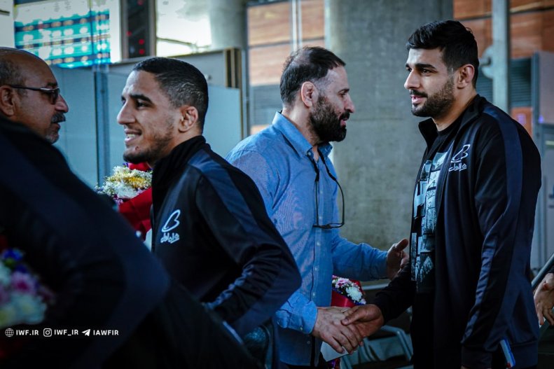 قهرمان کشتی آسیا به ایران بازگشت (عکس) 4