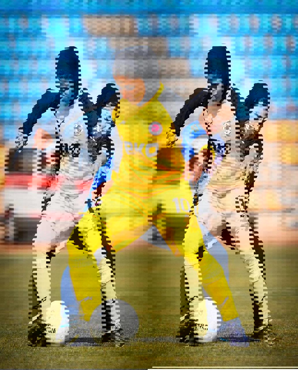 2011068
