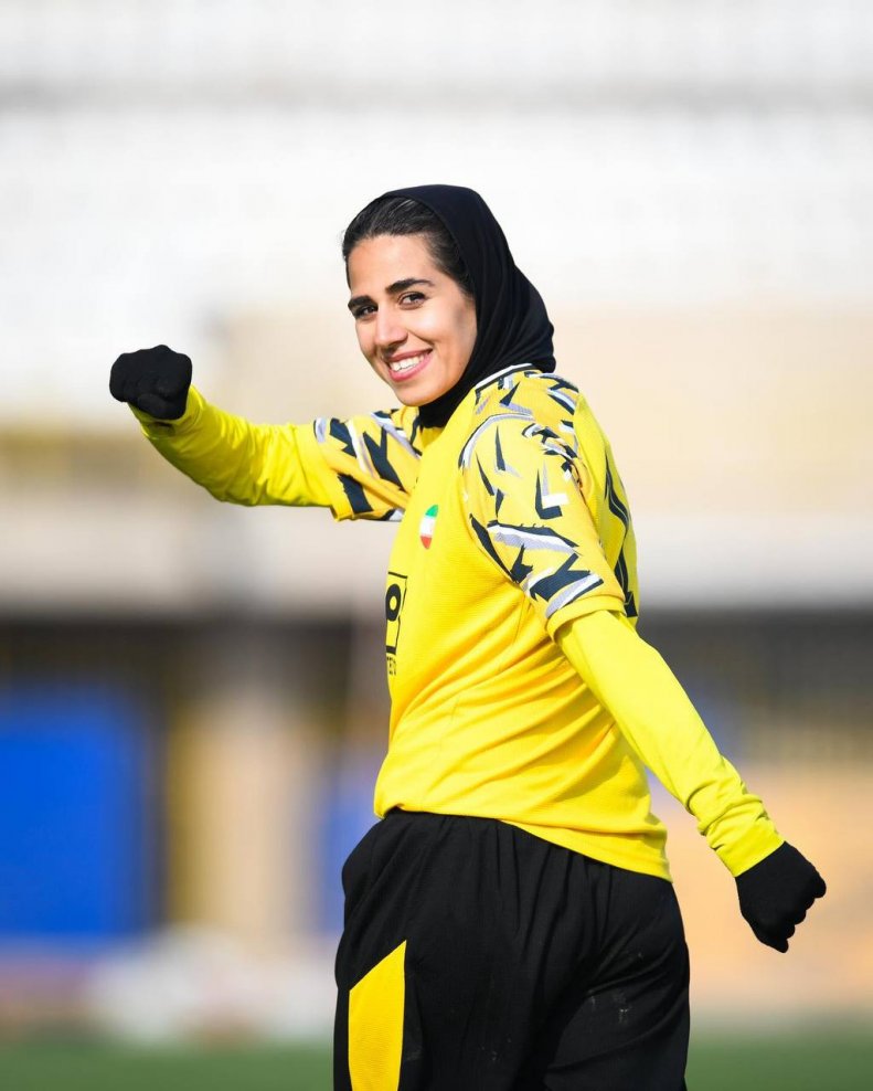 بعد از یک فصل هیجان‌انگیز و زیبا؛/ تیم منتخب فصل فوتبال زنان ایران را بشناسید 7