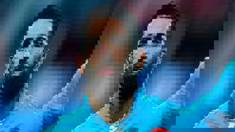 2011098