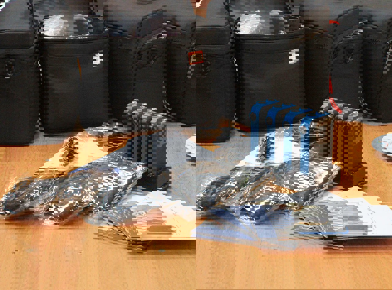 2011333
