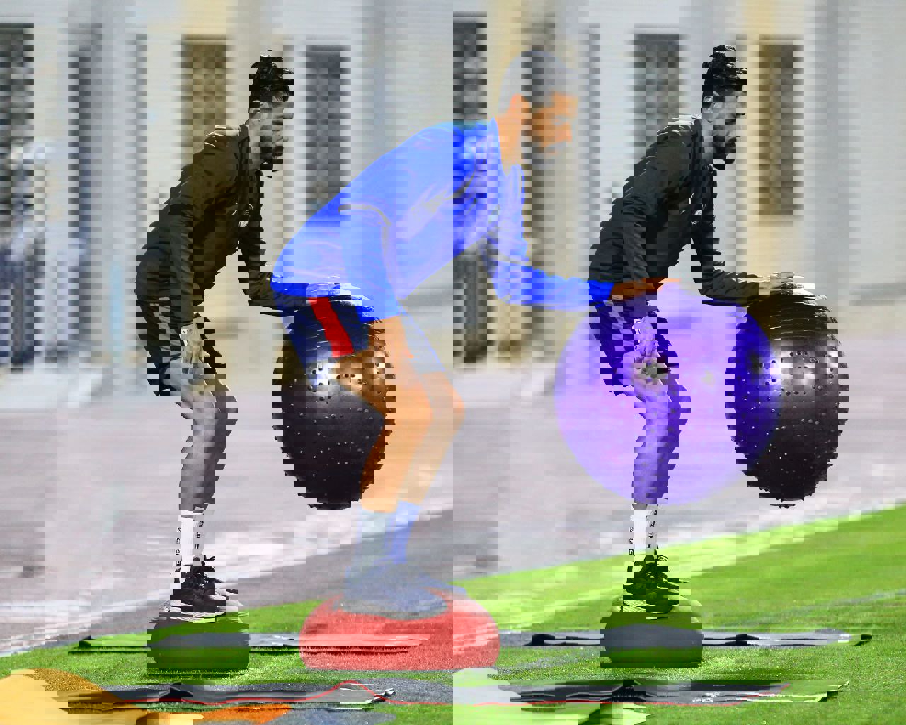 2011386