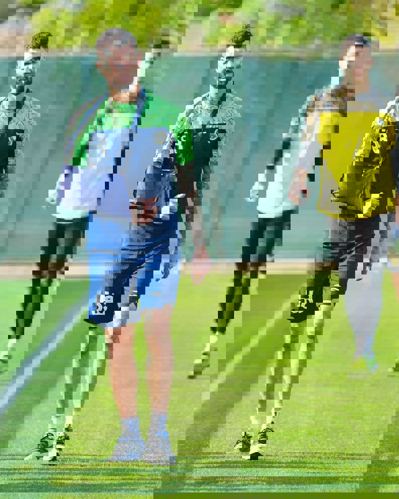 2011440
