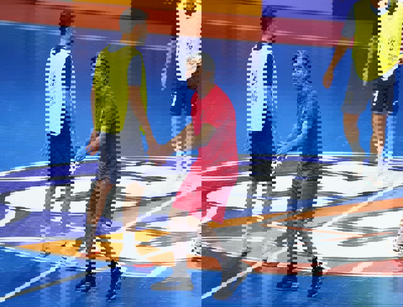 2011485