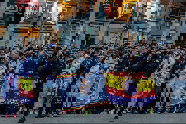 جبلالطارق خاک شما نیست، متعلق به ماست / شعارهای تحریکآمیز رئالیها در منچستر! 2