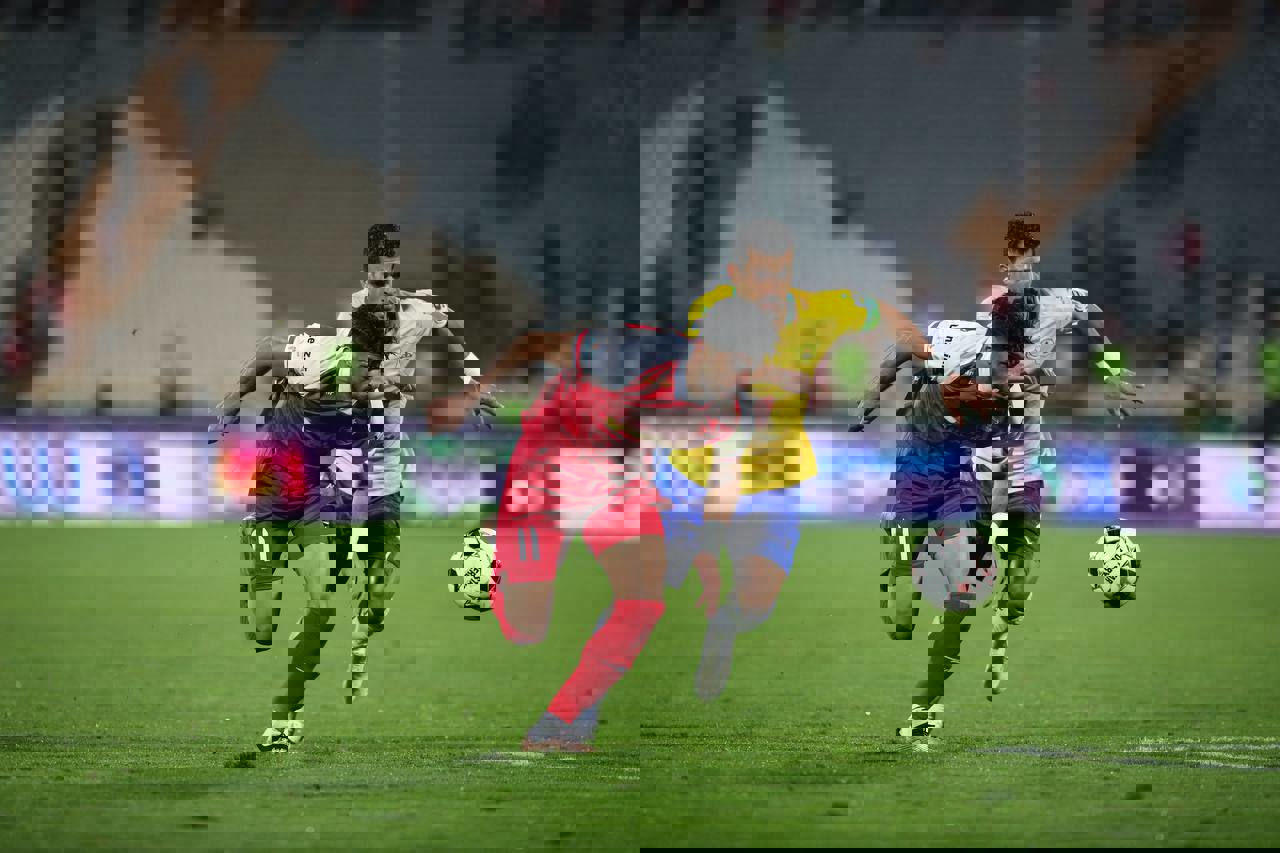 2011998