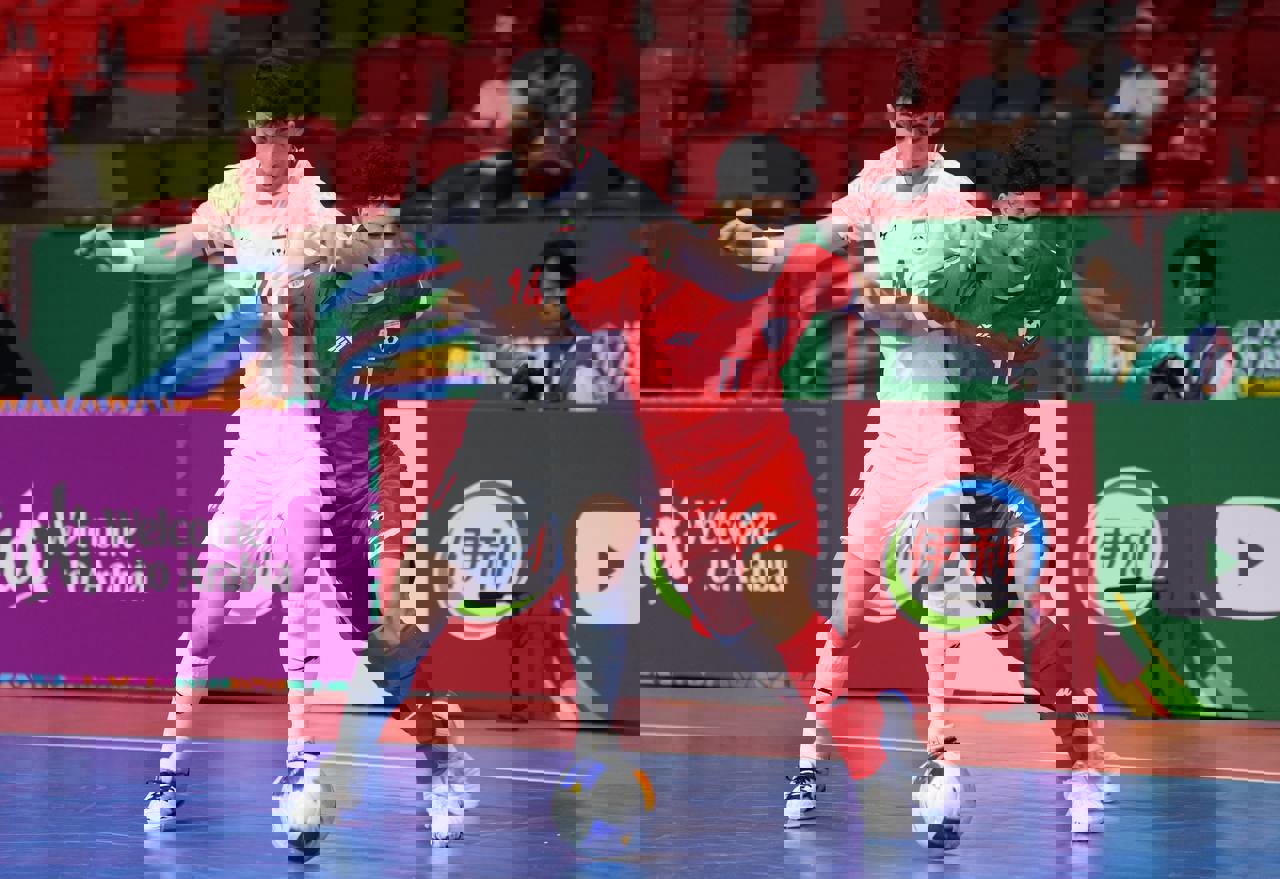 2012325