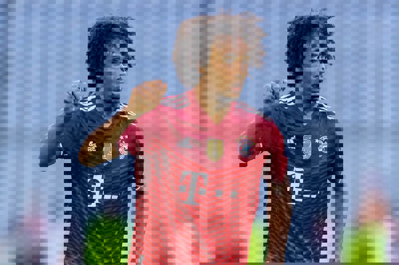 2013087