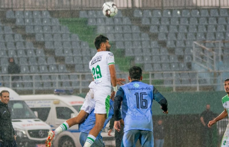 ذوب آهن 2 - 0 آلومینیوم: فولادشهر رنگ برد را دید!