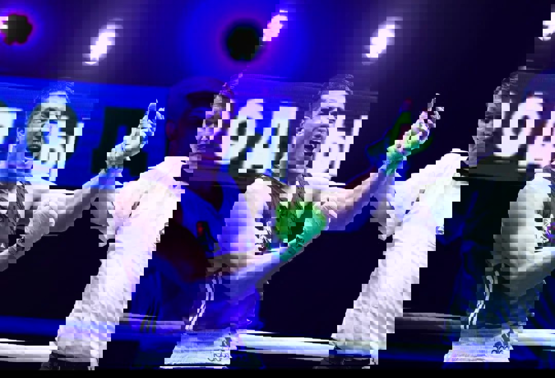 2013363