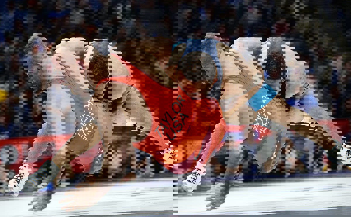 2013349