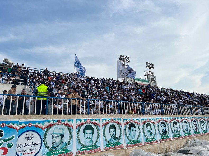 سن سیروس، متراکم‌ترین استادیوم ایران