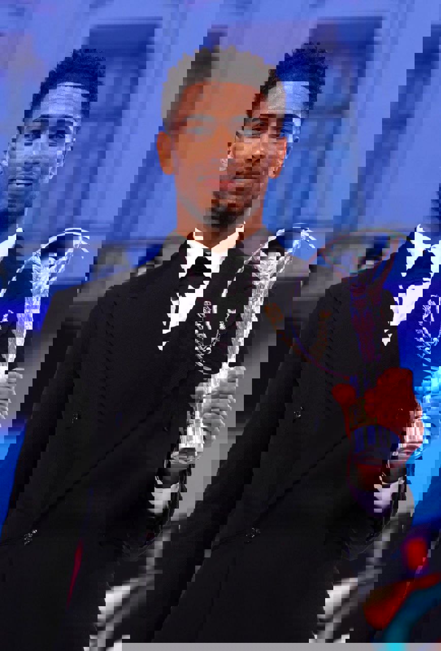 2013904