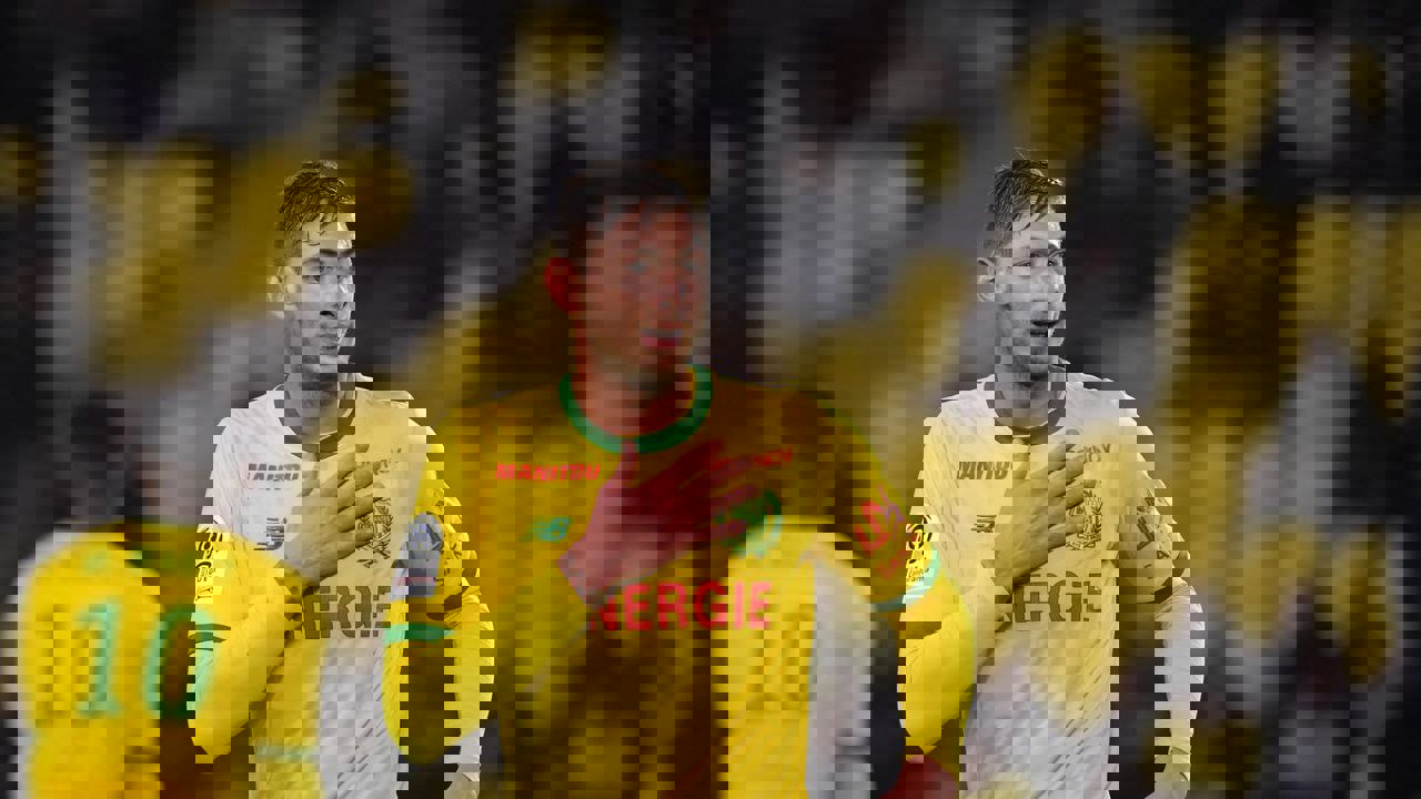 2013930